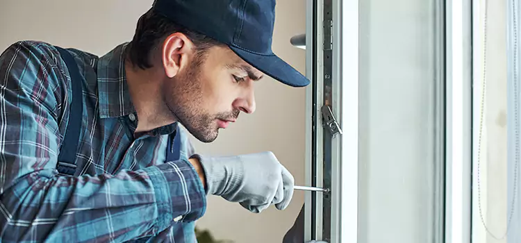 Emergency Response for Latch Issues Sainte-Catherine-de-la-Jacques-Cartier
